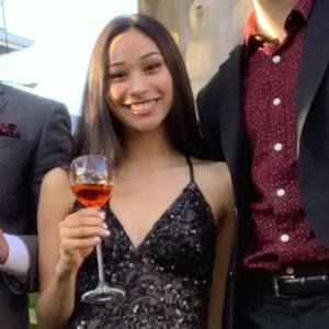 Meet your Posher, Noelani